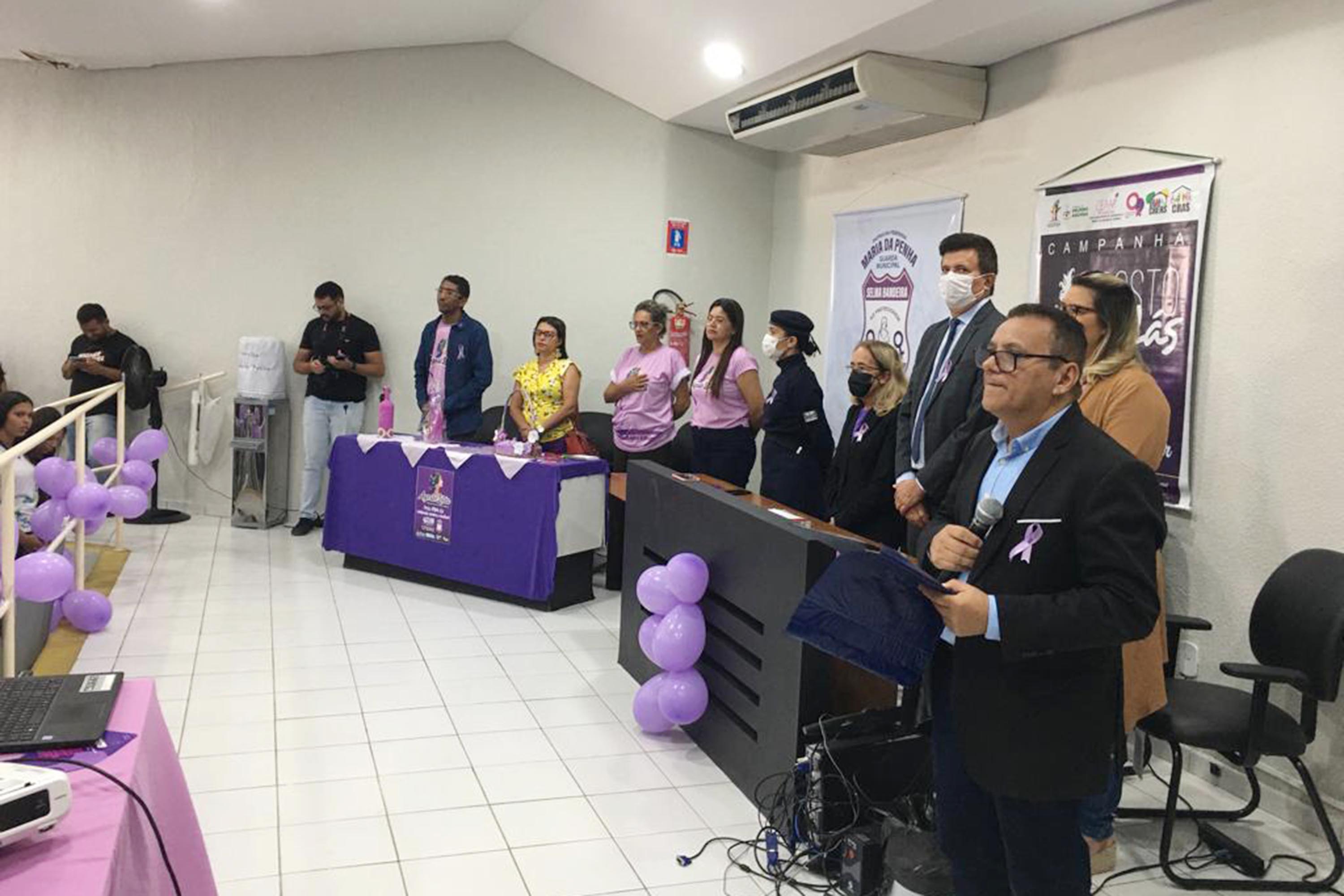 Agosto Lilás: Juizado de Delmiro Gouveia promove palestra ‘Nenhuma forma de amor é violenta’