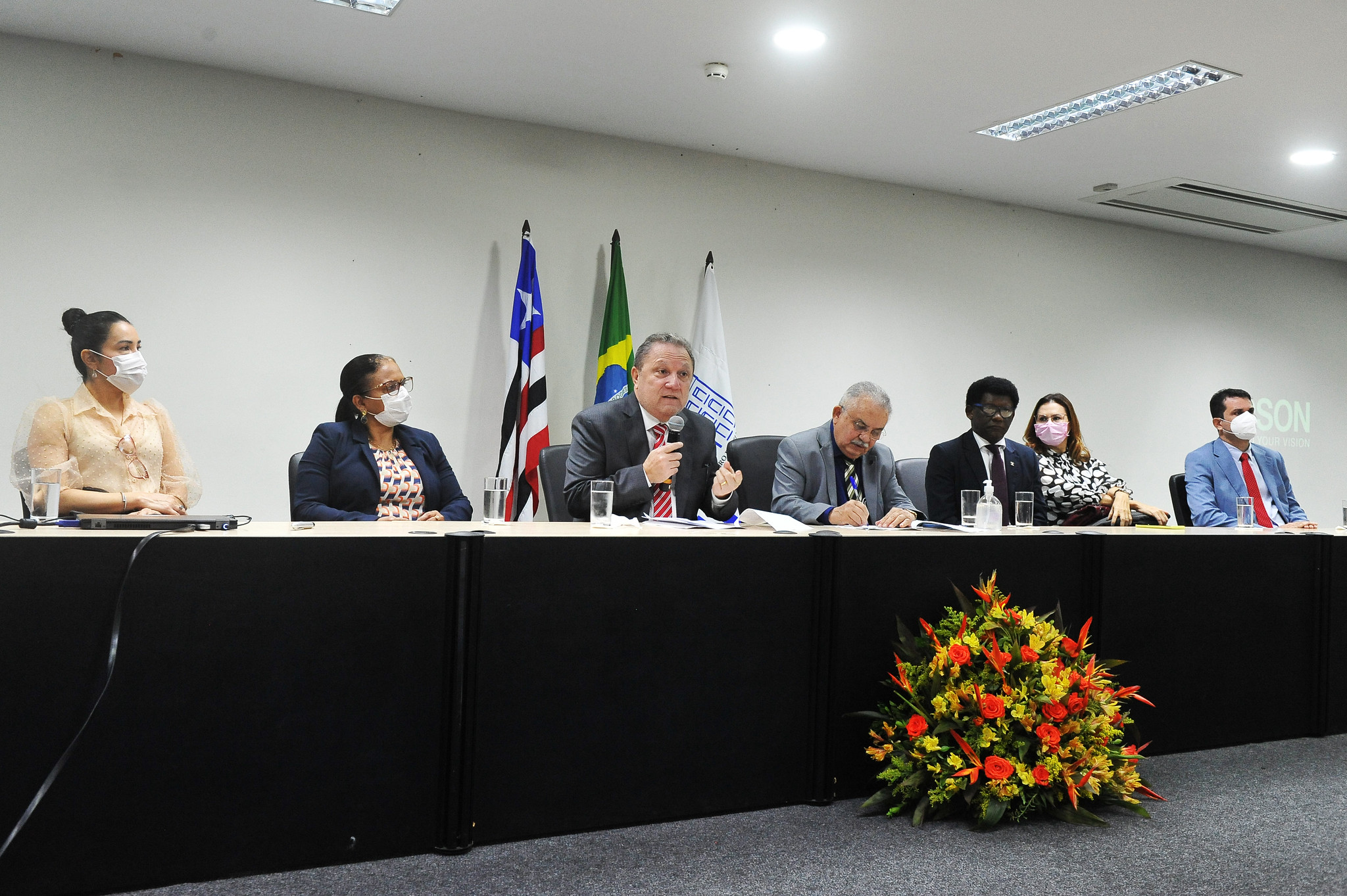 Especialistas apresentam ações de enfrentamento à violência contra mulheres
